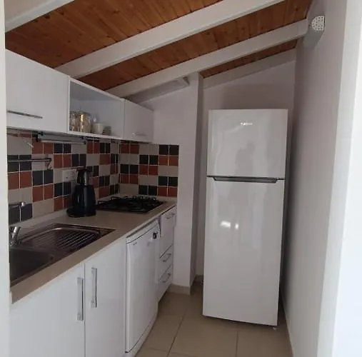 Erdem מלון דירות 3*