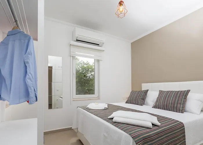 Erdem מלון דירות 3*