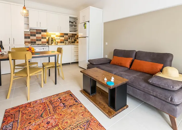 아파트호텔 Erdem 3*